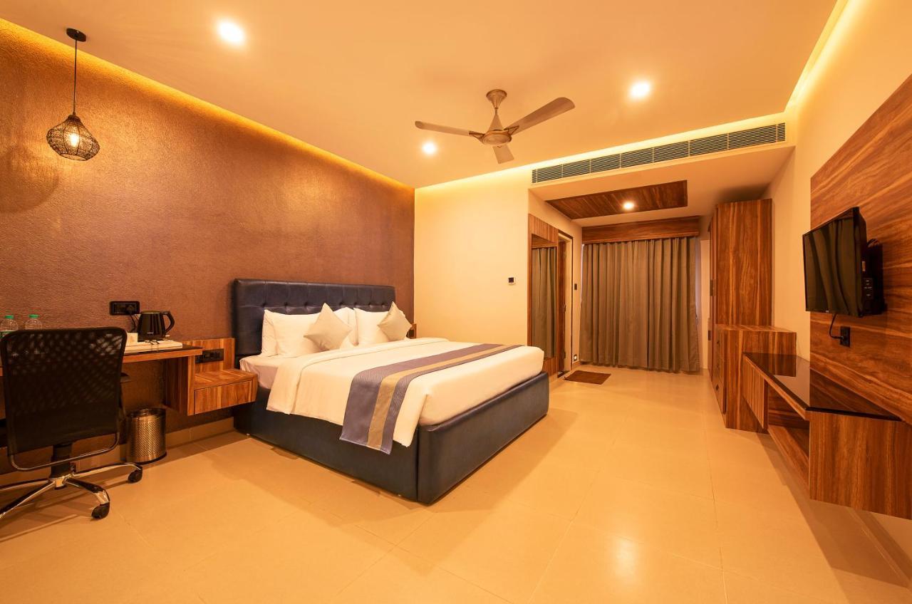 Hometown Galleria Manipal Luaran gambar