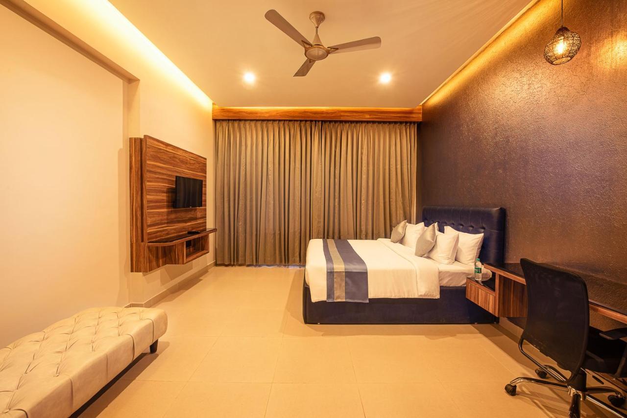 Hometown Galleria Manipal Luaran gambar
