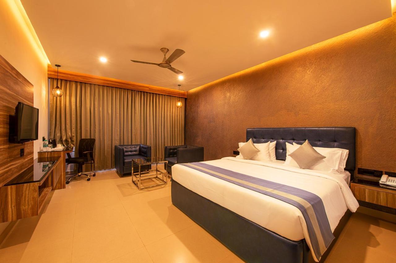Hometown Galleria Manipal Luaran gambar