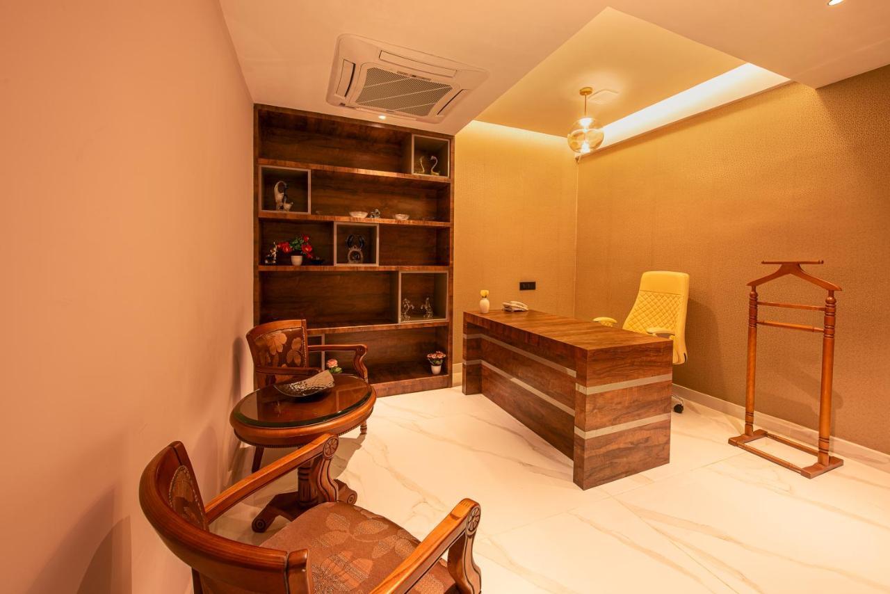 Hometown Galleria Manipal Luaran gambar